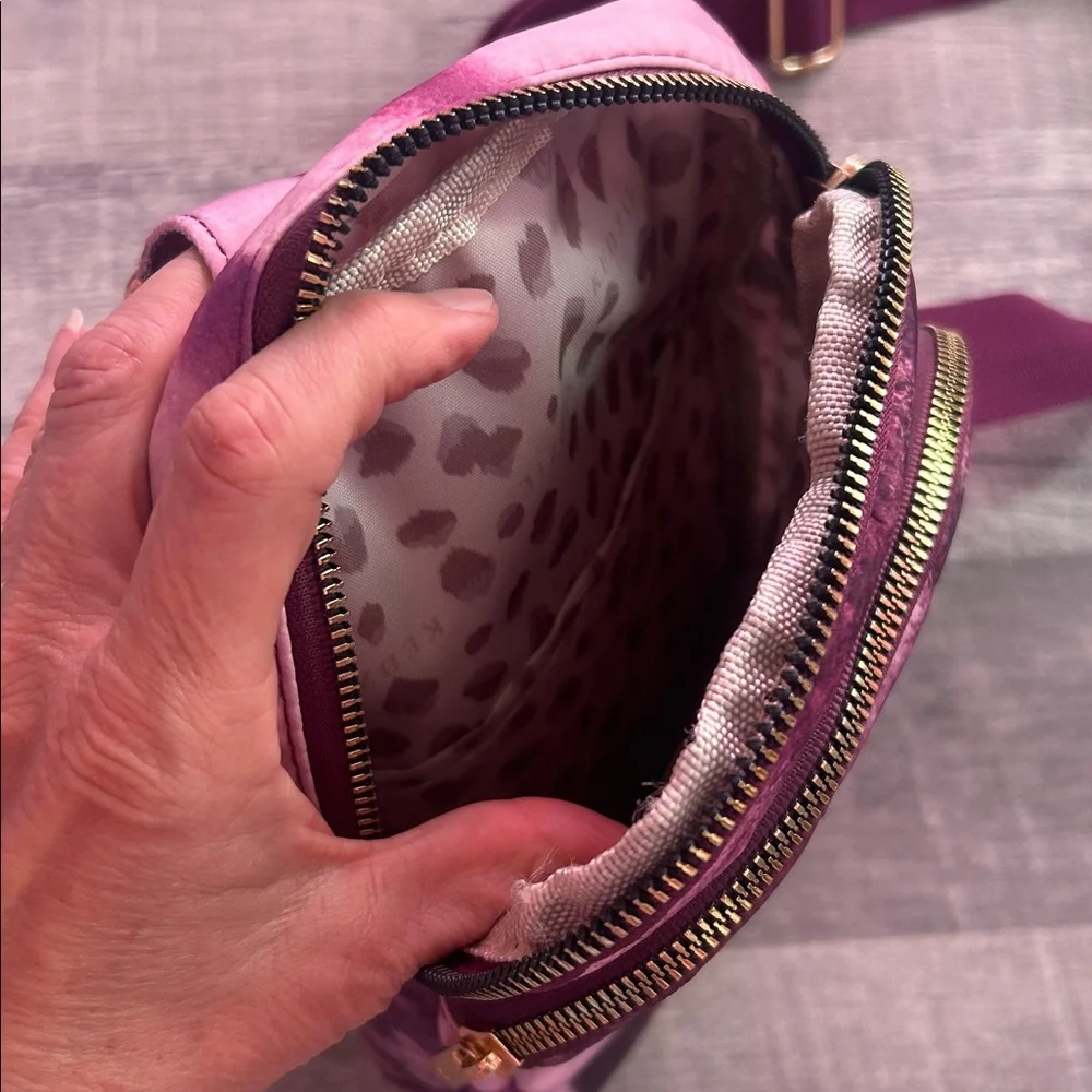 Kedzie Pink and Purple Crossbody Bag like new - Picture 4 of 4